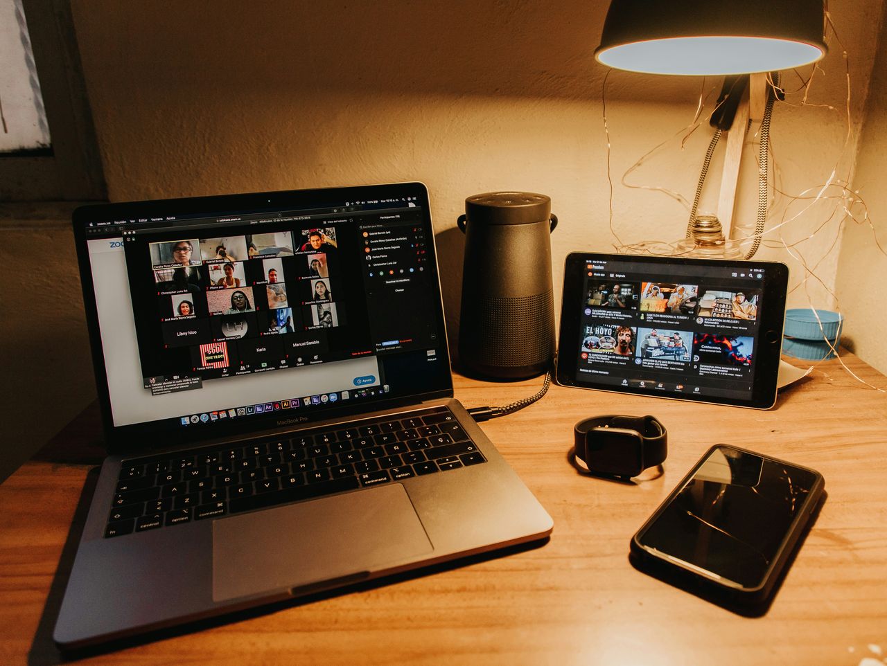 Caught in a Content Loop? Are Algorithms Dictating Your Choices? 15 Ways to Break Free